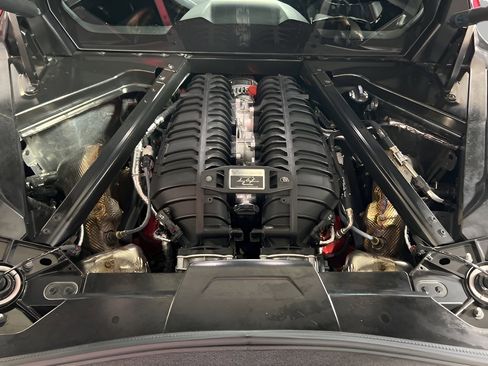 Used 2024 Chevrolet Corvette Z06 w/ Z07 Performance Package image 24