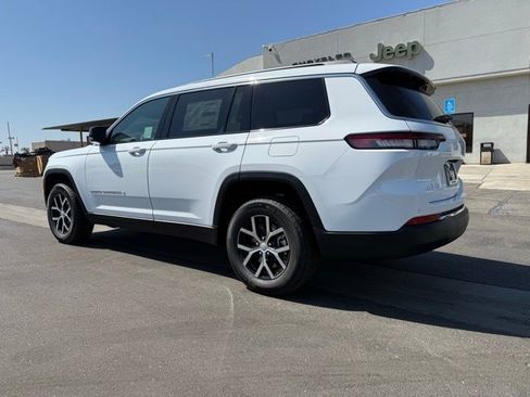 New 2025 Jeep Grand Cherokee L Limited w/ Luxury Tech Group II image 4