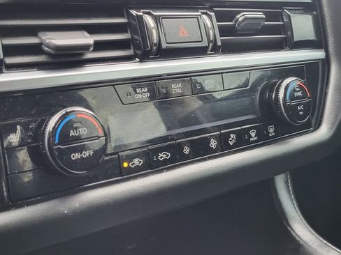 Certified 2024 Nissan Pathfinder SV image 12