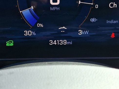Used 2025 Chevrolet Equinox EV RS FWD image 22