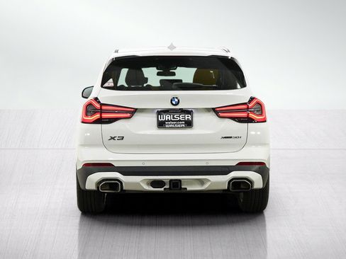 Used 2023 BMW X3 xDrive30i AWD/4WD image 4