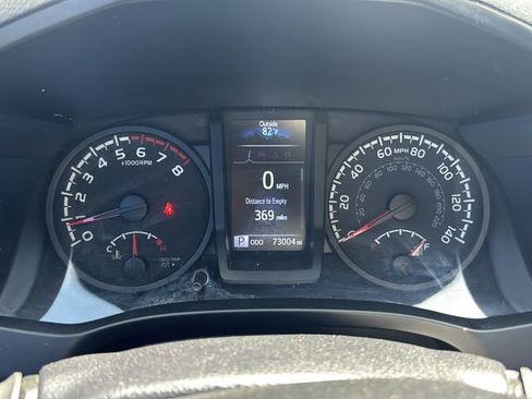 Used 2021 Toyota Tacoma SR RWD image 16