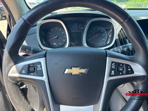 Used 2017 Chevrolet Equinox LT AWD/4WD image 14