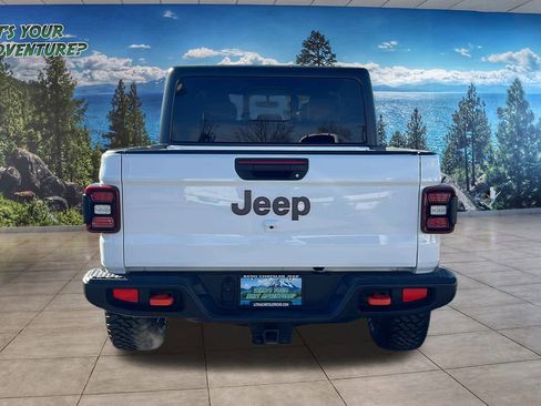Used 2021 Jeep Gladiator Mojave image 6