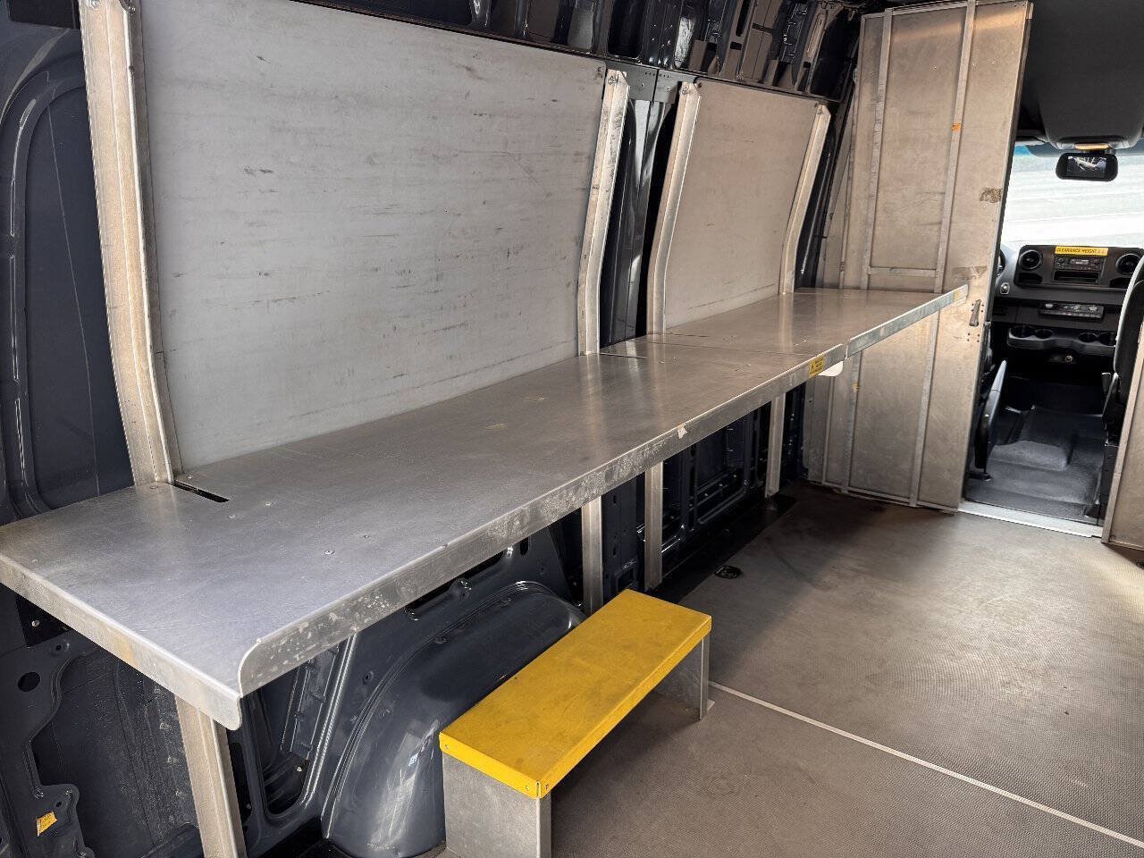 Used 2019 Mercedes-Benz Sprinter 144 image 9