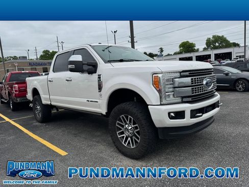 Used 2017 Ford F250 Platinum w/ Platinum Ultimate Package AWD/4WD image 1