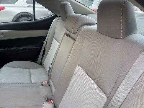 Used 2016 Toyota Corolla LE image 14