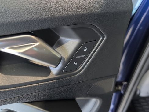 Used 2024 Audi Q3 2.0T Premium Plus w/ Premium Plus Package image 31