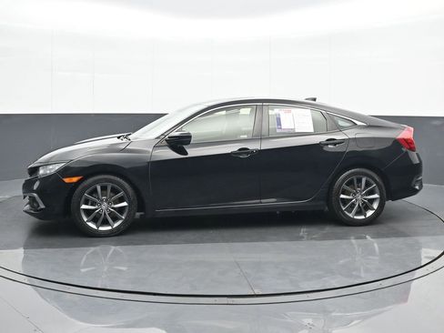 Used 2019 Honda Civic EX image 3