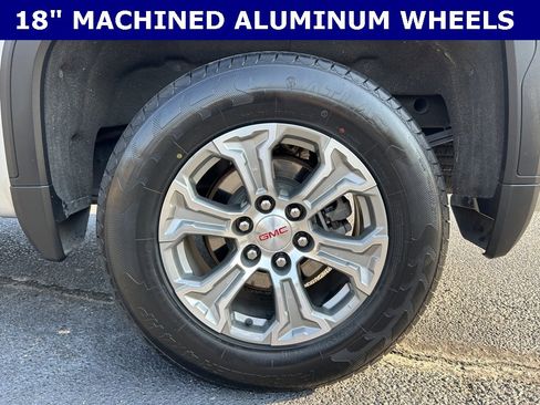 Used 2020 GMC Sierra 1500 SLE w/ SLE Value Package image 5