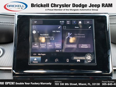 New 2025 Jeep Grand Cherokee L Laredo image 24