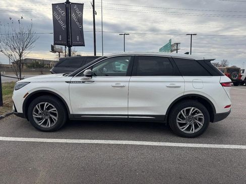 Used 2023 Lincoln Corsair FWD w/ Equipment Group 101A image 2