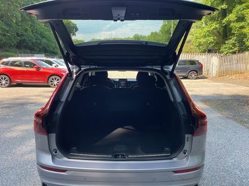 Certified 2026 Volvo XC60 B5 Plus w/ Climate Package AWD/4WD image 16