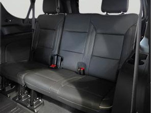 New 2026 Chevrolet Suburban Premier w/ Sun And Tow Package image 32