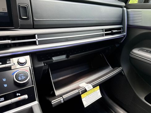 New 2025 Hyundai Santa Fe Limited image 2