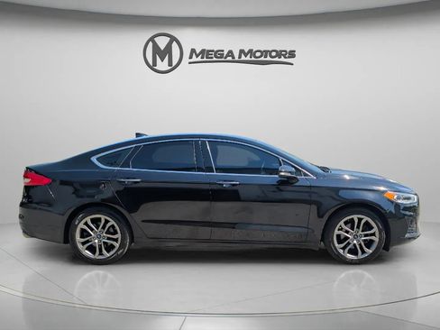 Used 2019 Ford Fusion SEL FWD image 9