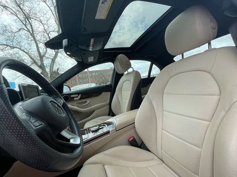 Used 2018 Mercedes-Benz C 300 4MATIC Sedan image 10