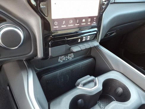 Used 2025 RAM 1500 Big Horn image 23
