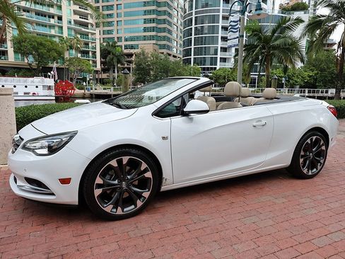 Used 2018 Buick Cascada Premium FWD image 5