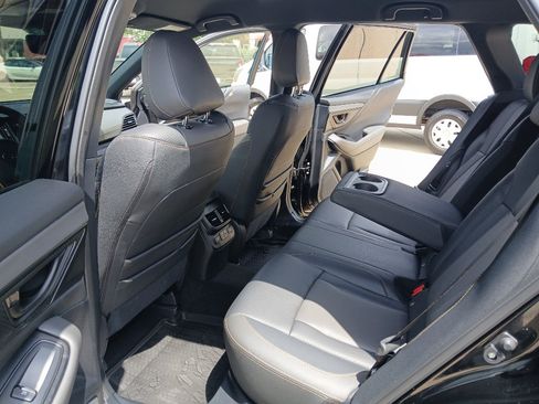 Used 2025 Subaru Outback Wilderness AWD/4WD image 20