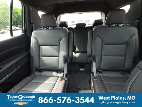 New 2026 Chevrolet Traverse Z71 w/ Enhanced Driving Package AWD/4WD image 25