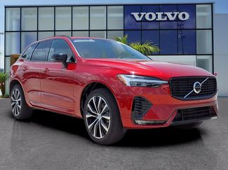 Certified 2024 Volvo XC60 B5 Plus AWD/4WD video 1