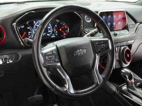 Used 2022 Chevrolet Blazer RS w/ Enhanced Convenience Package FWD image 17
