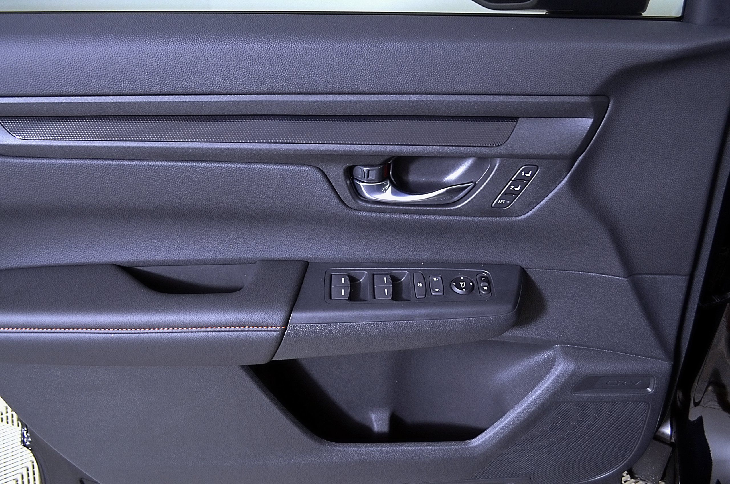 Used 2025 Honda CR-V Sport-L image 18