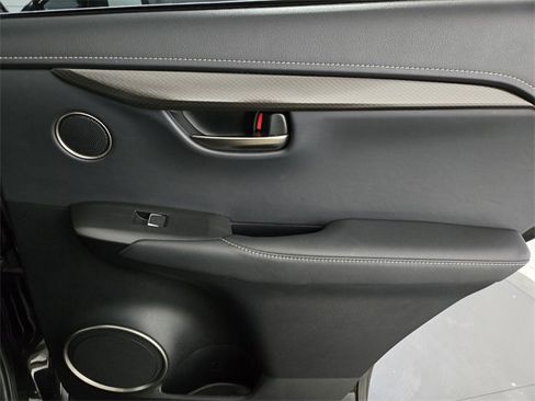 Used 2018 Lexus NX 300 FWD image 22