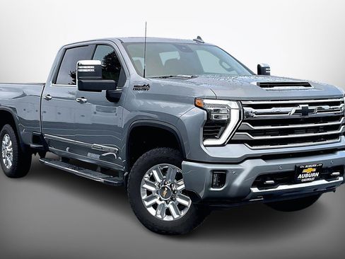 Certified 2025 Chevrolet Silverado 3500 High Country w/ High Country Premium Package image 1