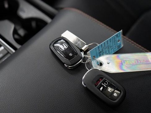 Certified 2023 Honda Pilot TrailSport image 37