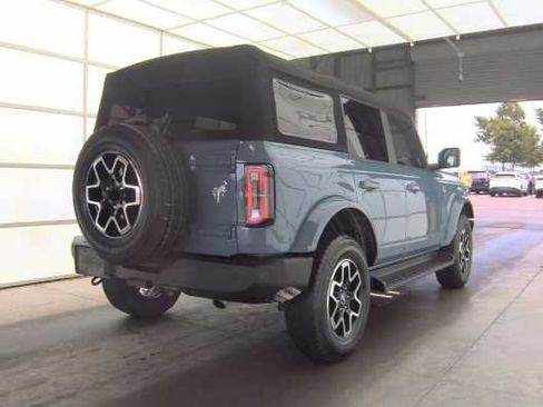 Used 2025 Ford Bronco Outer Banks AWD/4WD image 5