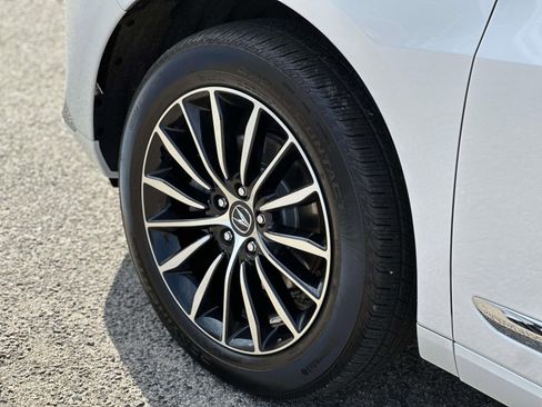 Used 2025 Acura RDX SH-AWD w/ Advance Package image 7