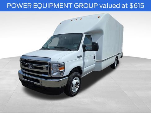 New 2027 Ford E-350 and Econoline 350 Super Duty w/ Power Equipment Group RWD image 4