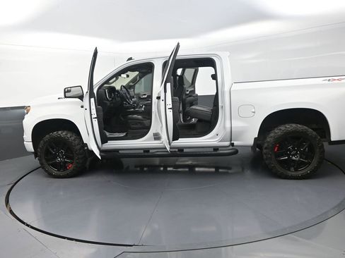 Used 2024 Chevrolet Silverado 1500 RST w/ Redline Edition AWD/4WD image 35