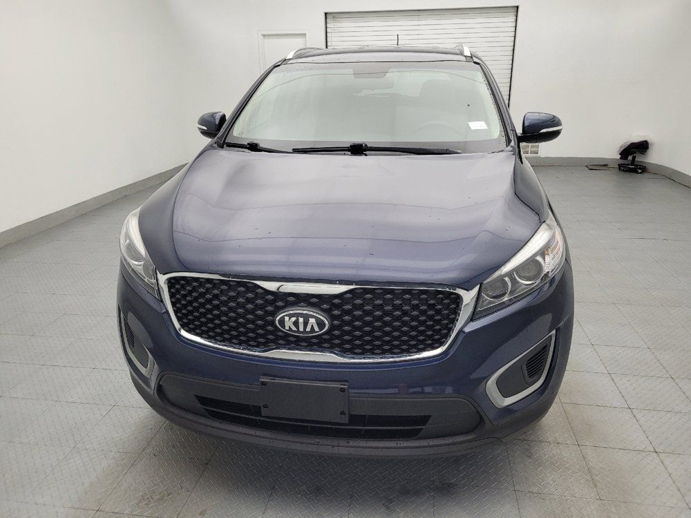 Used 2017 Kia Sorento FWD image 15