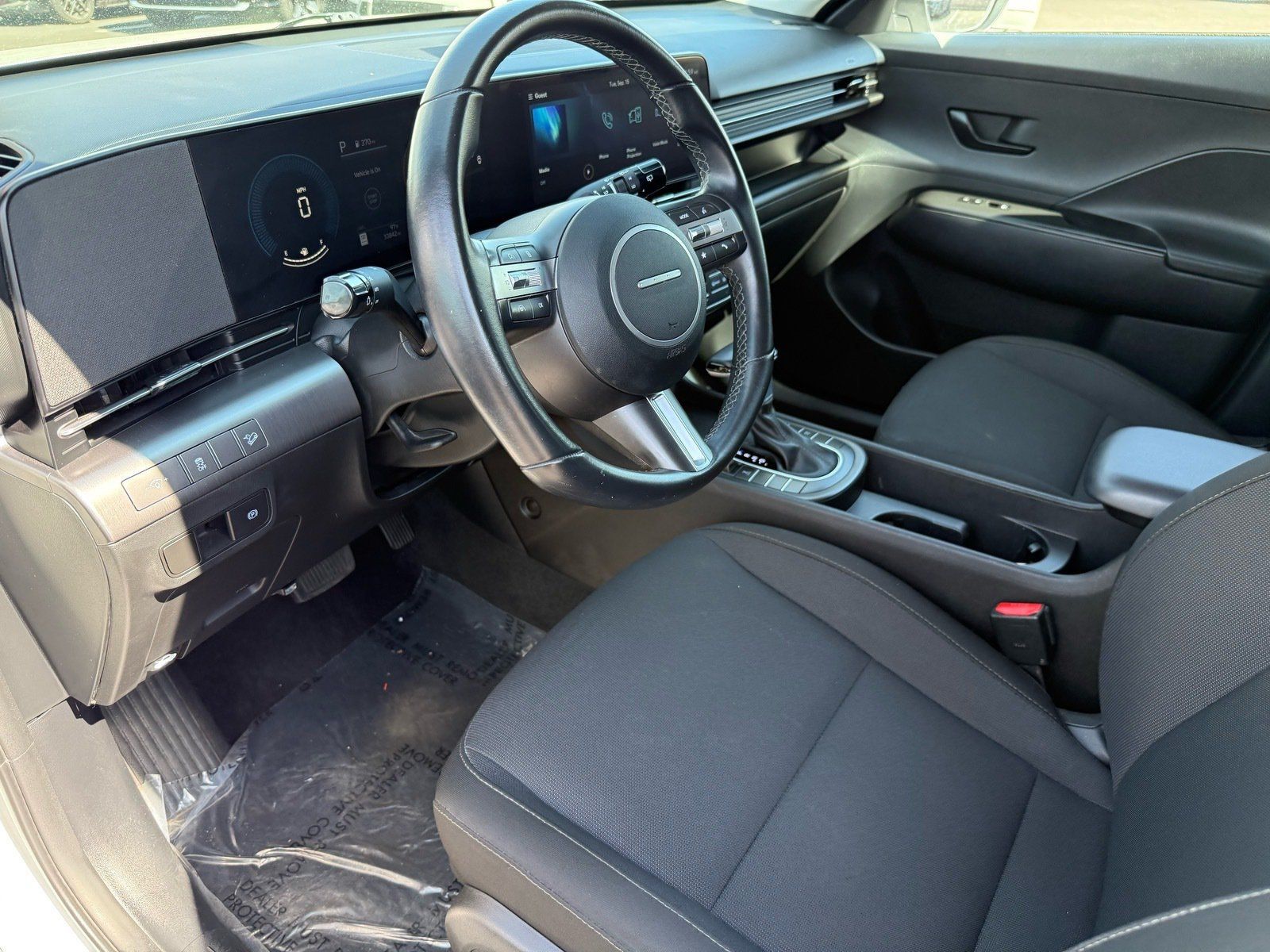 Used 2025 Hyundai Kona SEL AWD/4WD image 12