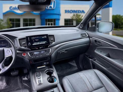 Used 2023 Honda Passport TrailSport image 33