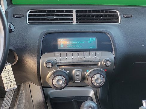 Used 2010 Chevrolet Camaro LT image 10