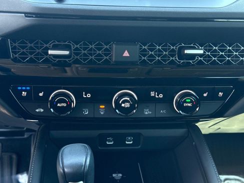 Certified 2023 Honda Accord Touring image 24