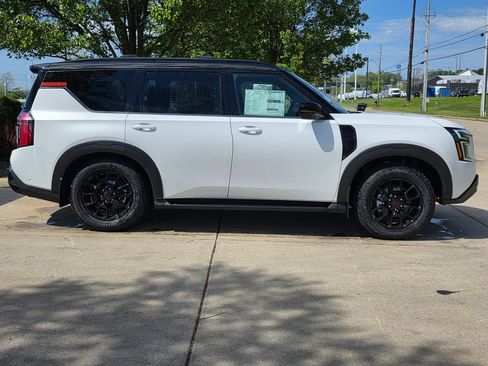 New 2026 Nissan Armada PRO-4X w/ Captain's Chari Seat Package AWD/4WD image 2