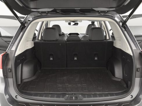 Used 2020 Subaru Forester Limited image 17