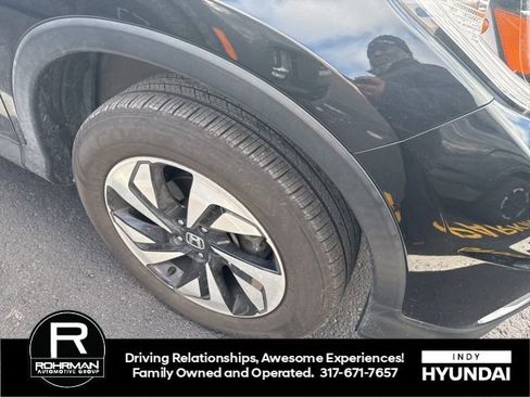 Used 2016 Honda CR-V Touring image 4