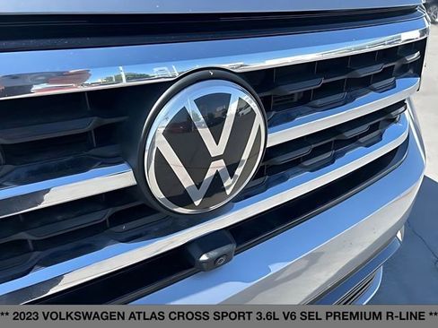 Used 2023 Volkswagen Atlas Cross Sport SEL Premium R-Line AWD/4WD image 9