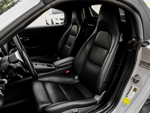 Used 2020 Porsche 718 Boxster S image 33