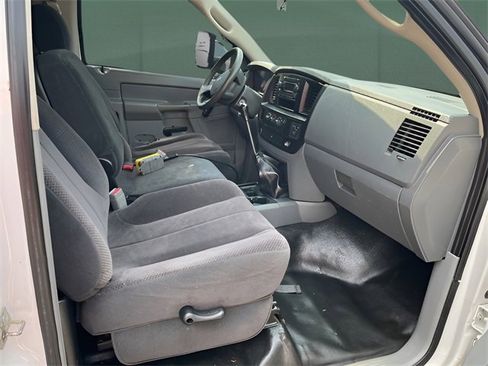 Used 2010 Dodge Ram 3500 Truck ST image 12