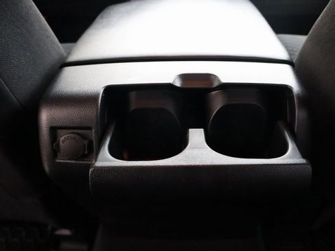 Used 2011 Toyota Tundra SR5 image 32