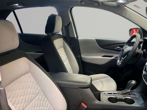 Used 2021 Chevrolet Equinox LT FWD image 31