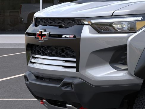 New 2026 Chevrolet Colorado ZR2 w/ Technology Package AWD/4WD image 14