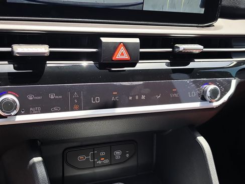 New 2026 Kia Sportage SX FWD image 26